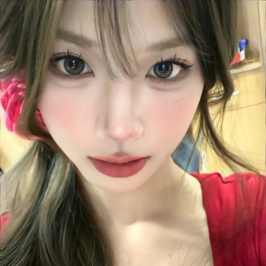 洛瑞太太和她的儿子